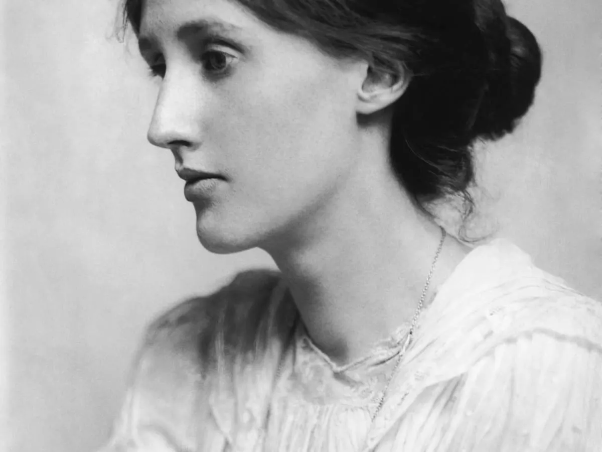 Une vieille photo de l'autrice Virginia Woolf