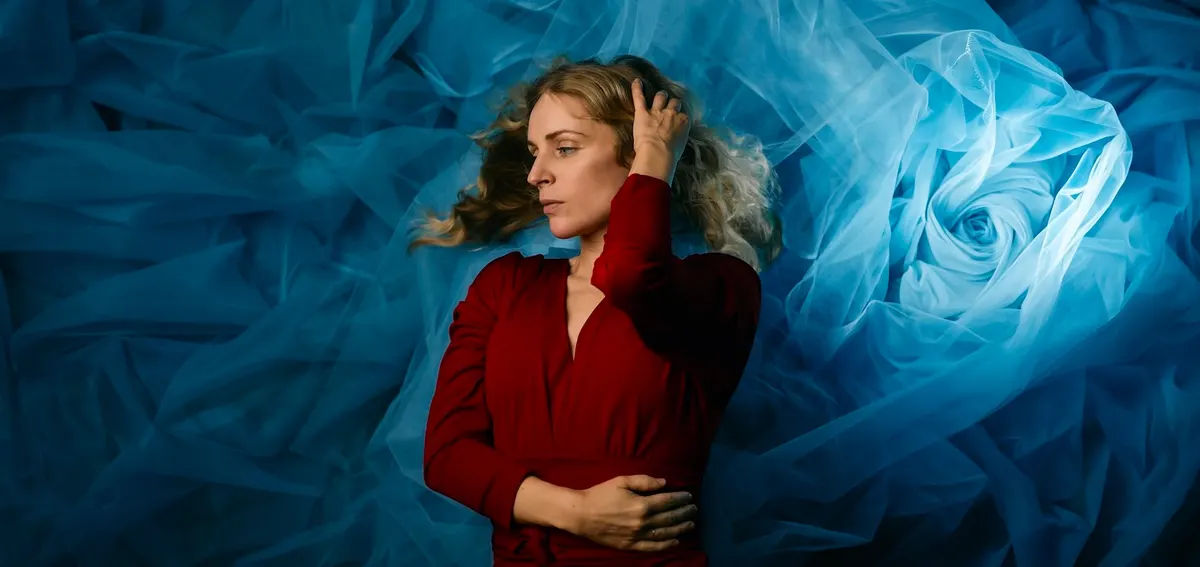 Agnes Obel - Sièges Platines Officiels