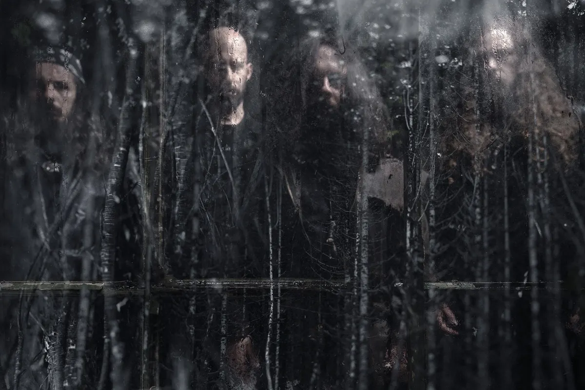 WOLVES IN THE THRONE ROOM